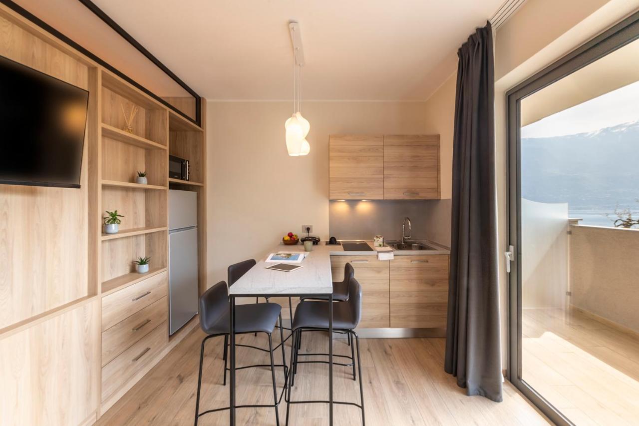 Evo Suites Apartments Limone sul Garda Luaran gambar